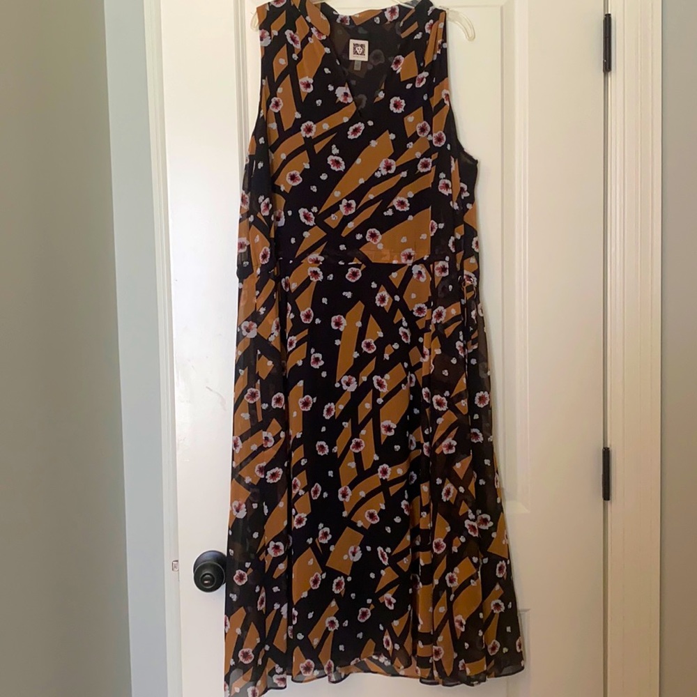 Sleeveless dress